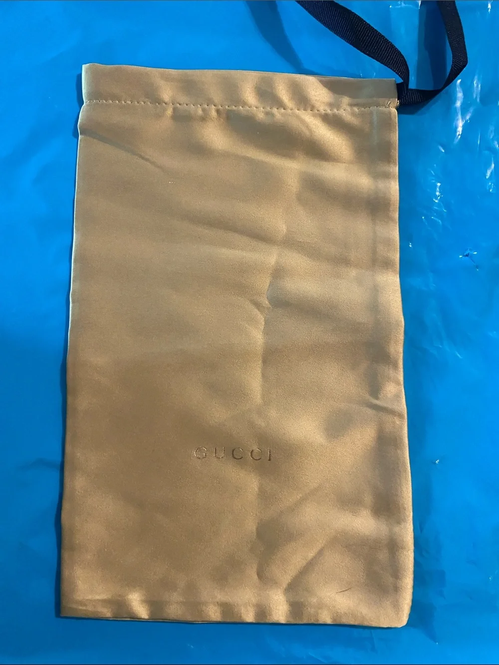 Gucci Velvet Eyeglass Case in Mustard Yellow with Blue Interior
